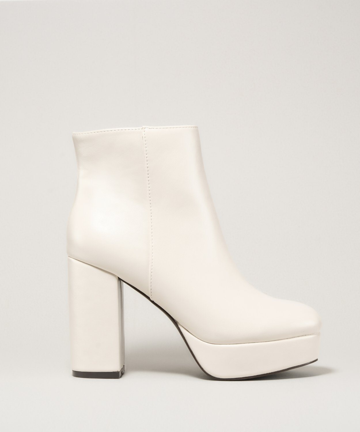 Botins lisos image number null